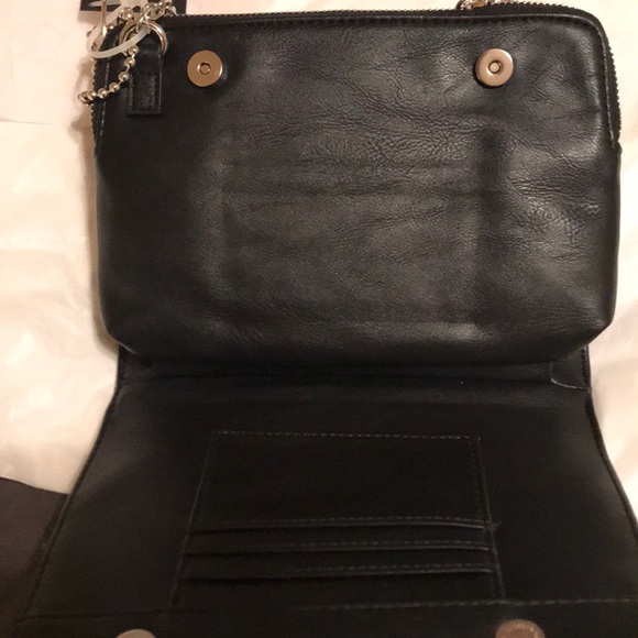 Steve Madden Wallet on String - Picture 5 of 6